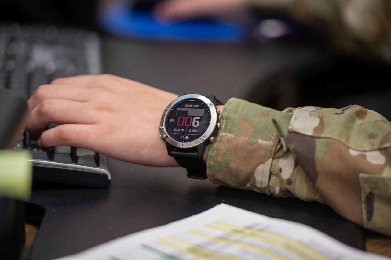 DOD Investing in Wearable Technology That Could Rapidly Predict Disease