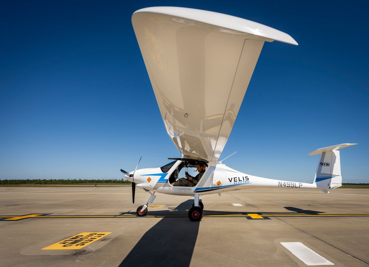 Test Pilots Take Electric Aircraft for Spin