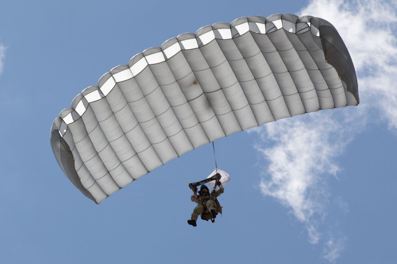 Georgia Soldiers Provide Airborne Safety Training